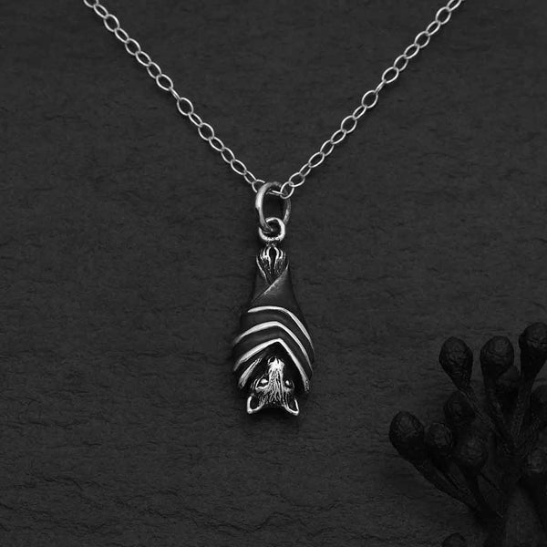 Hanging Bat 18 Inch Necklace