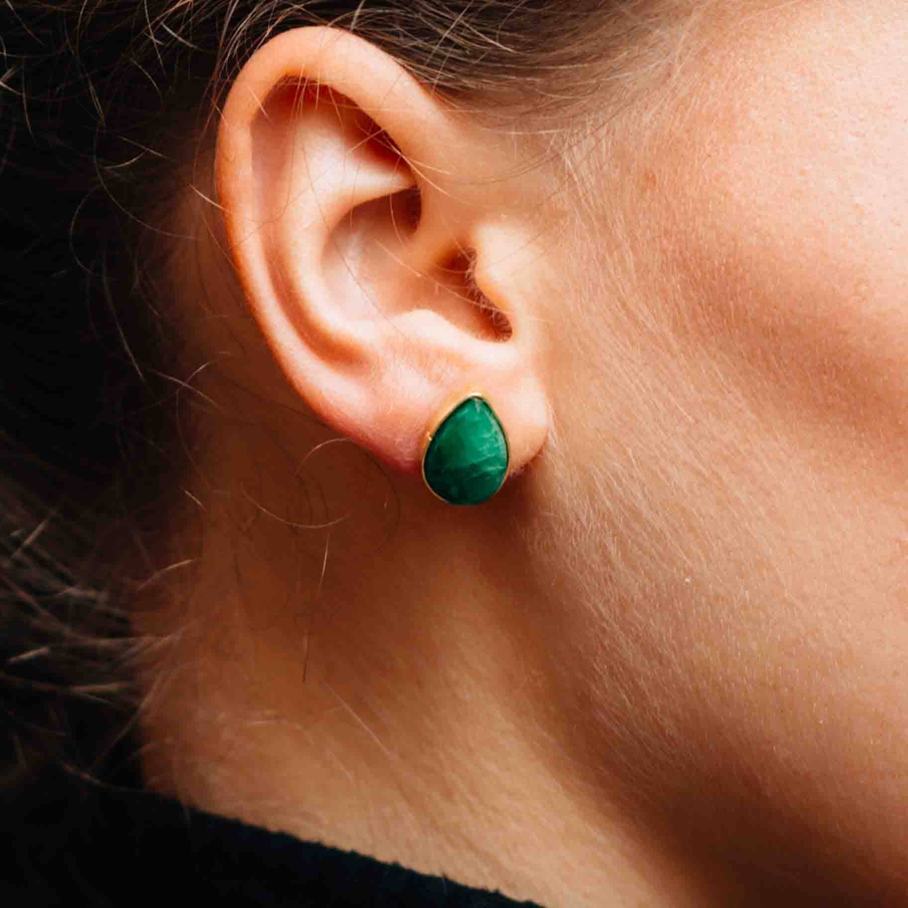 Ansoo Stud Earrings - Green - DIGS