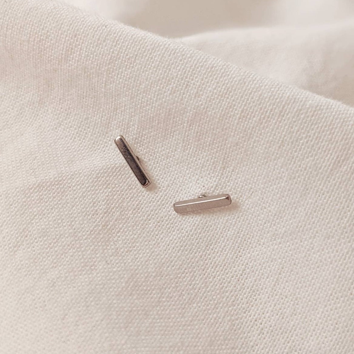 Bar Stud Earring - DIGS