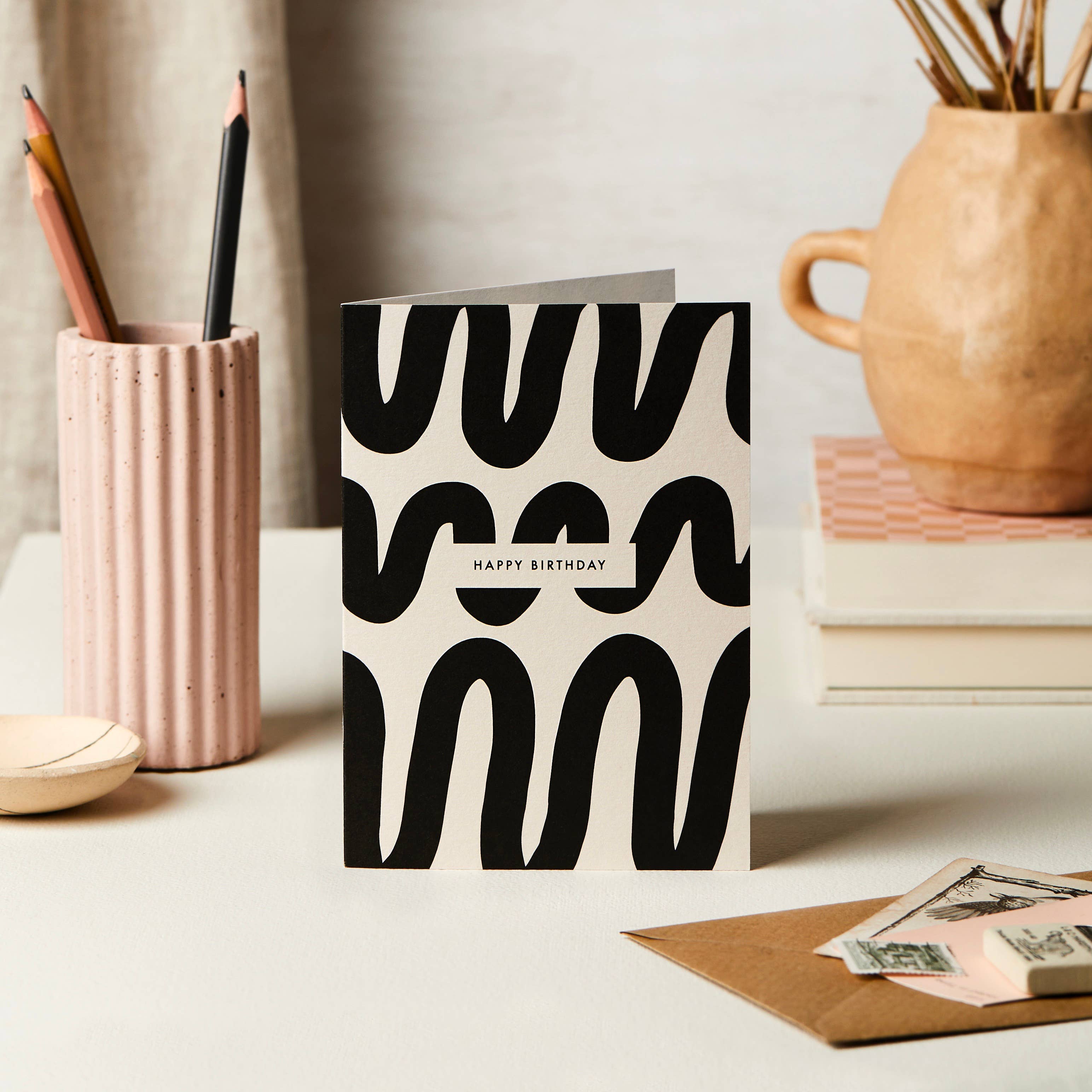 Birthday Wobble Card - DIGS