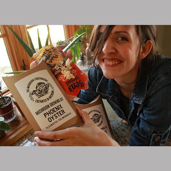 Black Pearl Oyster Mushroom Growing Kit - DIGS