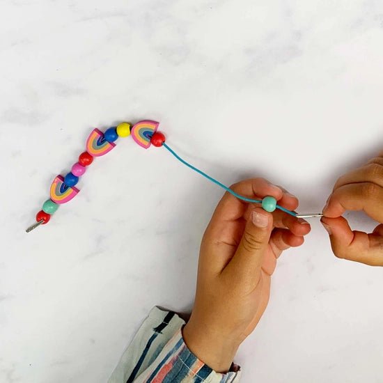 Bracelet Making Kit: Rainbow Colors - DIGS