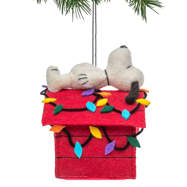 Christmas Snoopy Ornament - DIGS