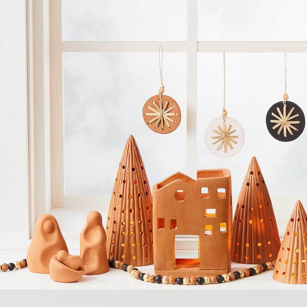 Matoko Terracotta Nativity - DIGS