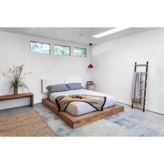 LAXseries Platform Bed - DIGS