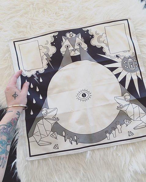 Tarot Cloth Mat - DIGS