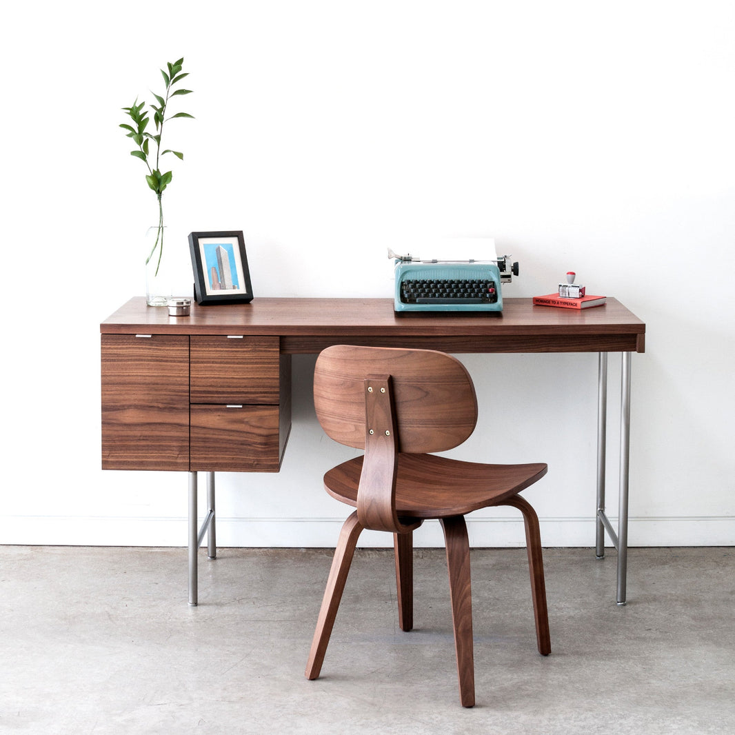 Modern office furniture and desks at DIGS