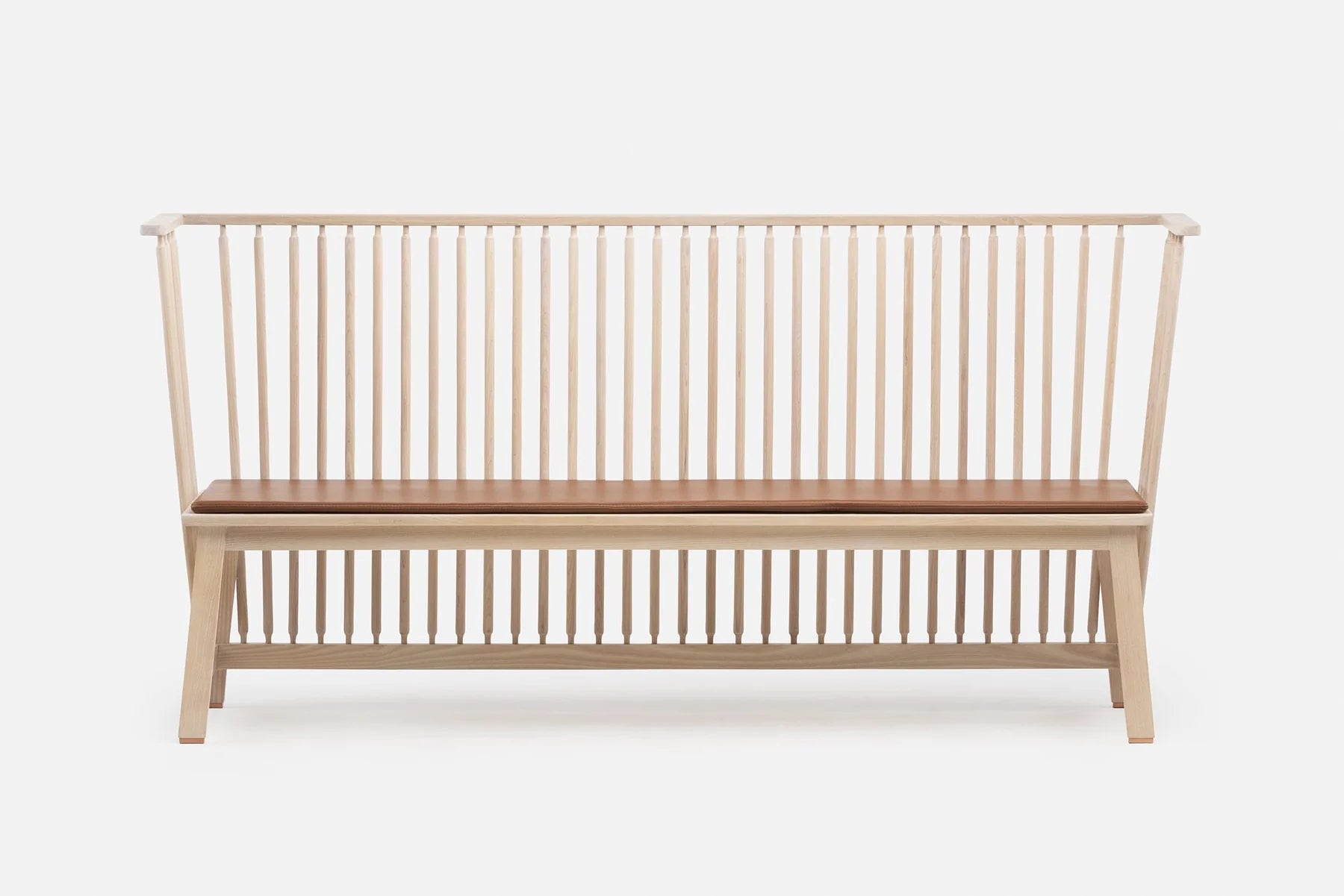 455 Low Settle Bench: 3-Seater