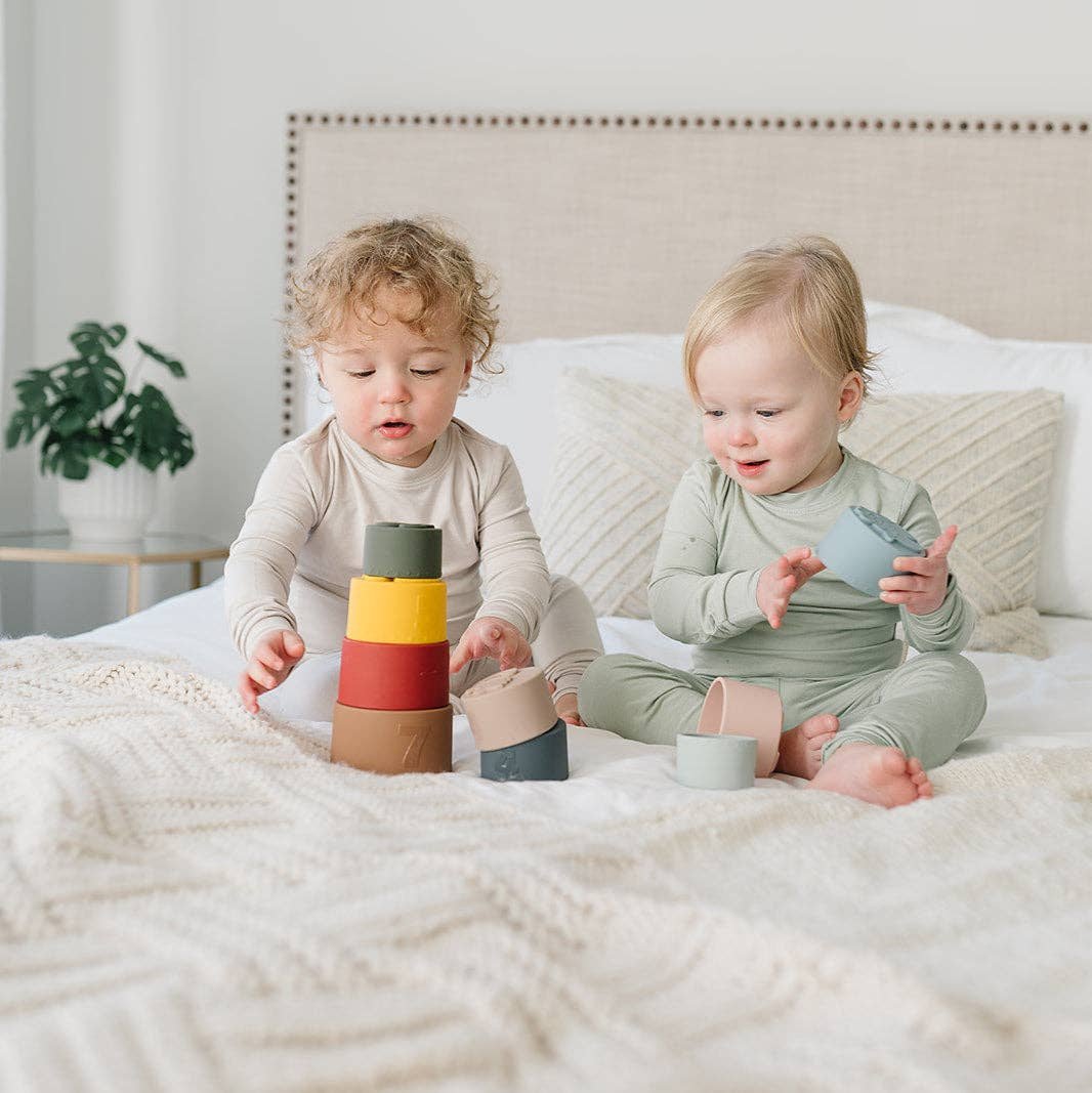 Silicone Stacking Nesting Cups