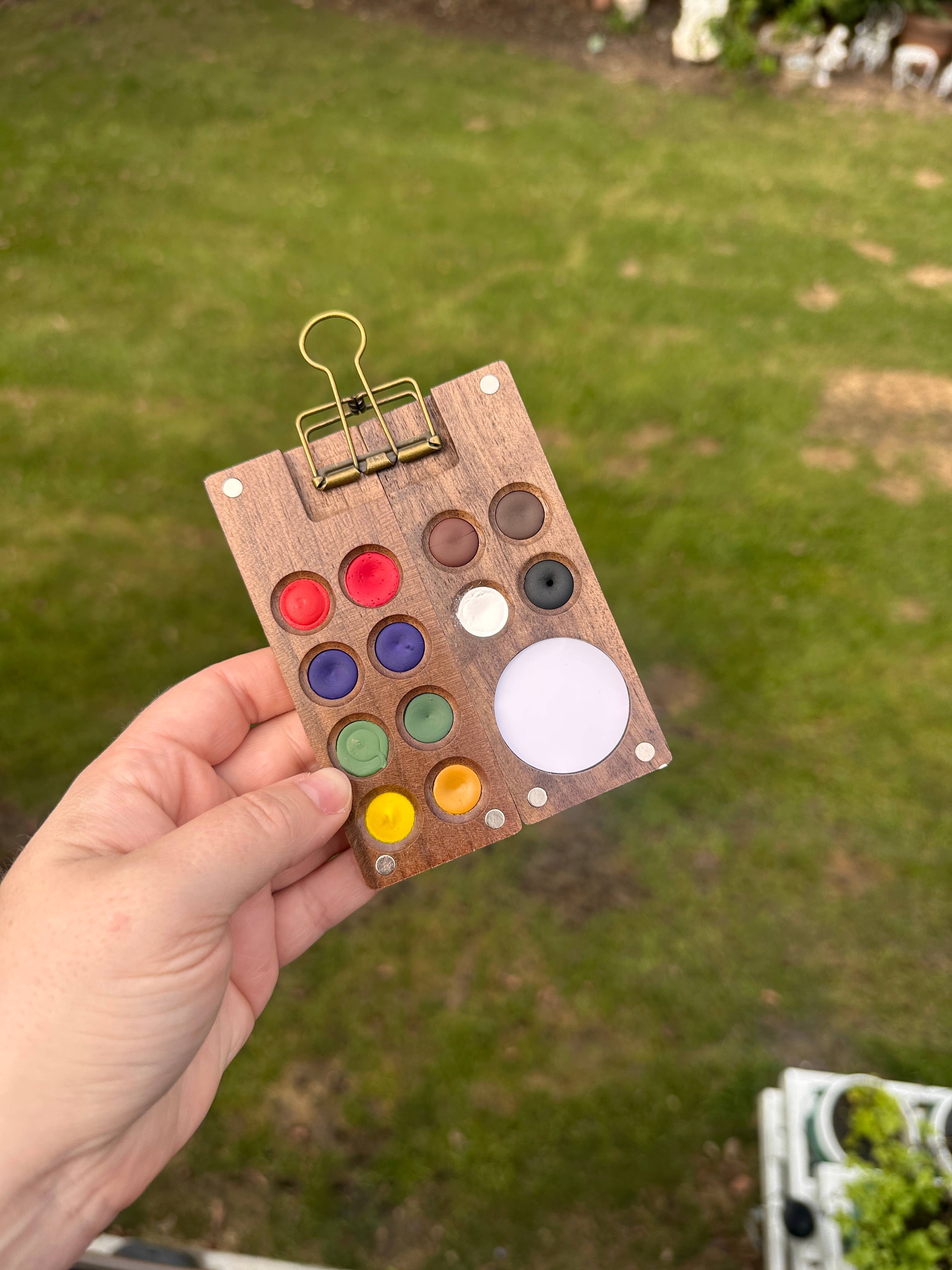12-Pan Travel Watercolor Palette w/Clip