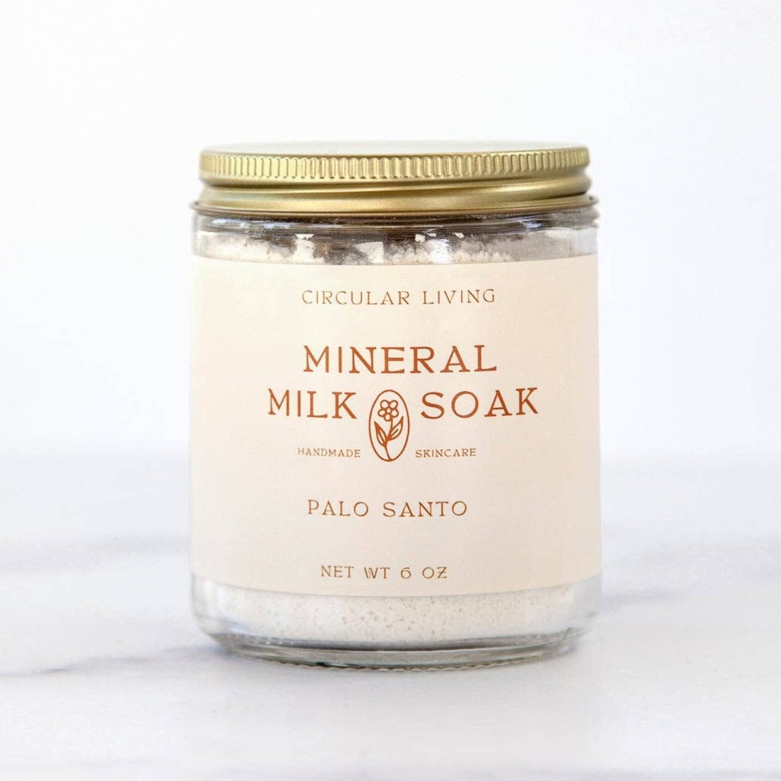 Mineral Milk Soak: Palo Santo