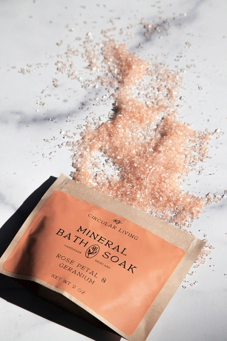 Mineral Bath Soak Sachet: Rose Petal & Geranium