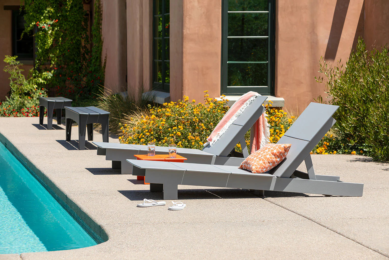 Lollygagger Chaise Lounge Chair