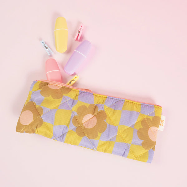 Puffy Pixie Pouch: Cool Funky Daisy