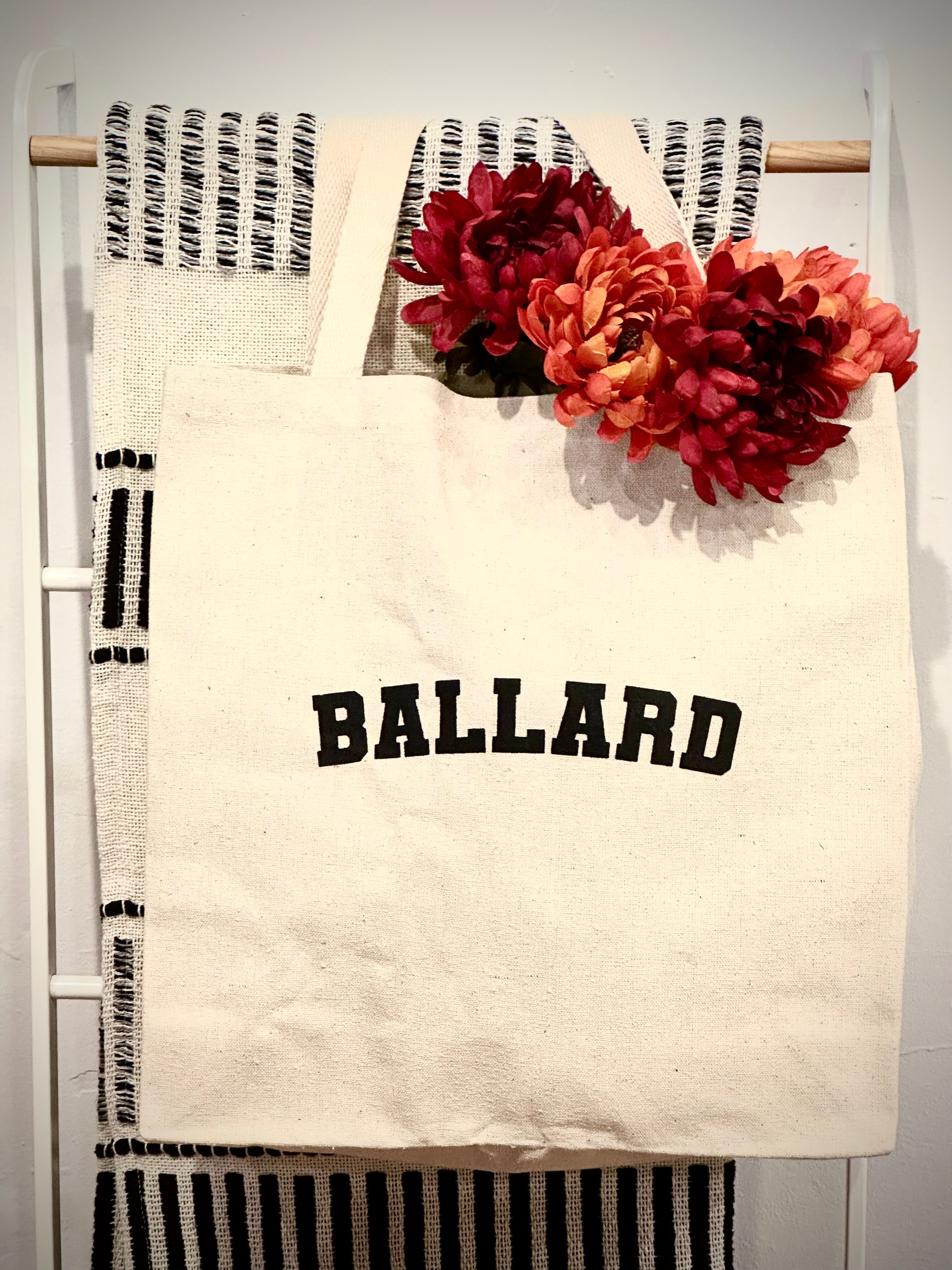 Ballard Canvas Tote Bag - DIGS
