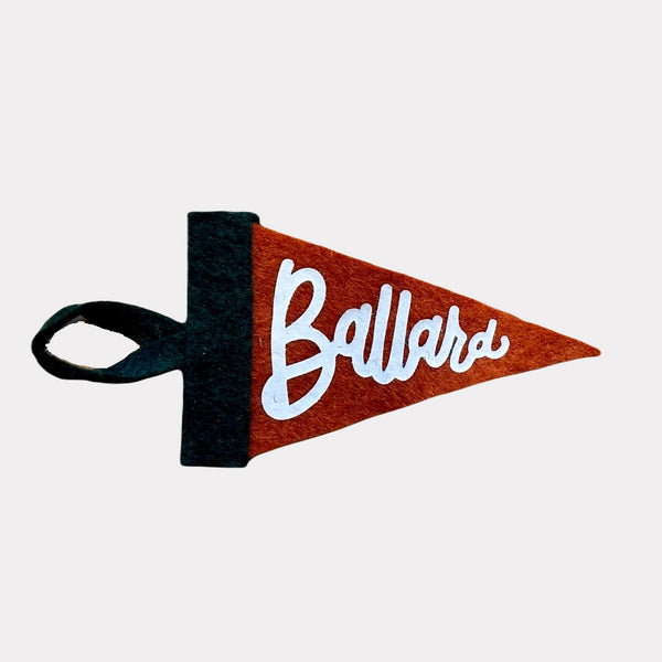 'Ballard' Mini Pennant Ornament - DIGS