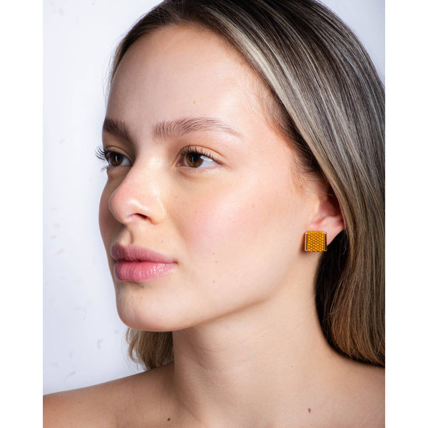 Beaded Tulip Stud Earrings (Cream/Tan) - DIGS