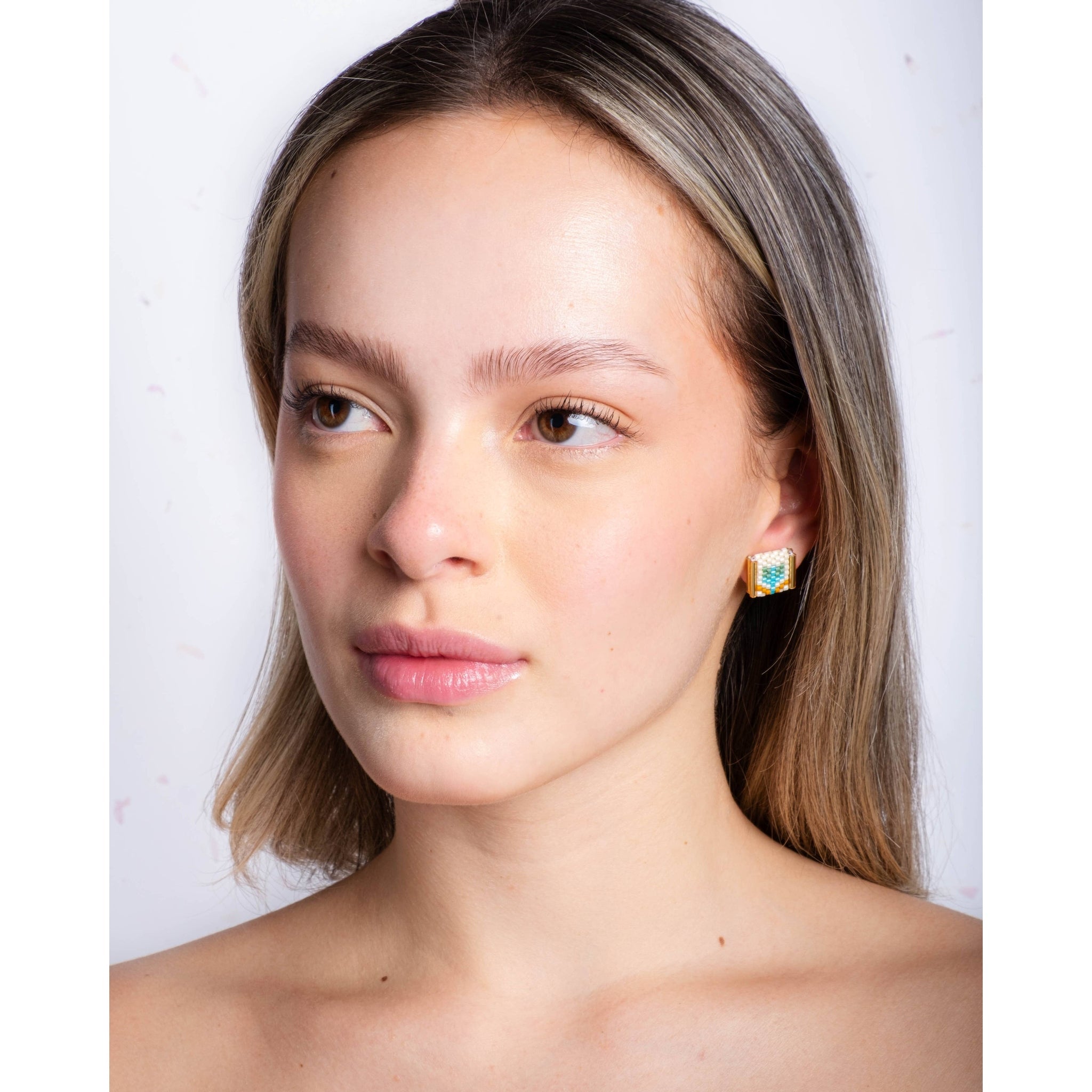 Beaded Tulip Stud Earrings (Cream/Tan) - DIGS