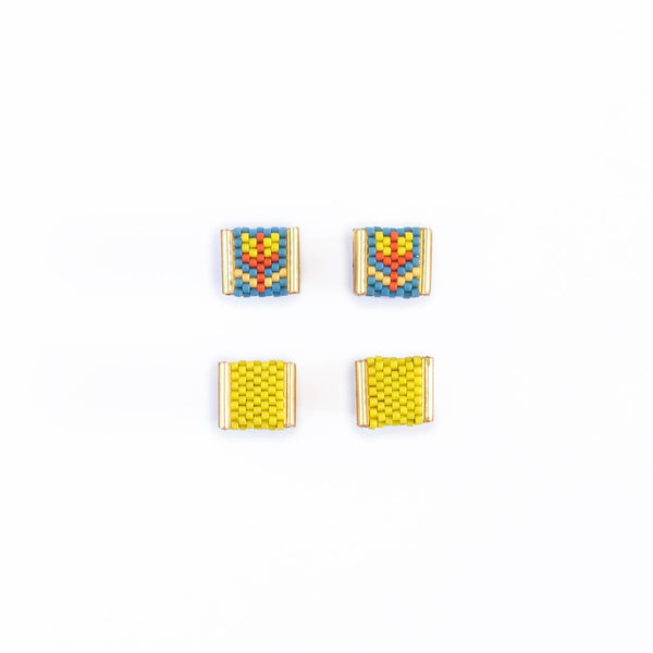 Beaded Tulip Stud Earrings (Salmon/Periwinkle) - DIGS