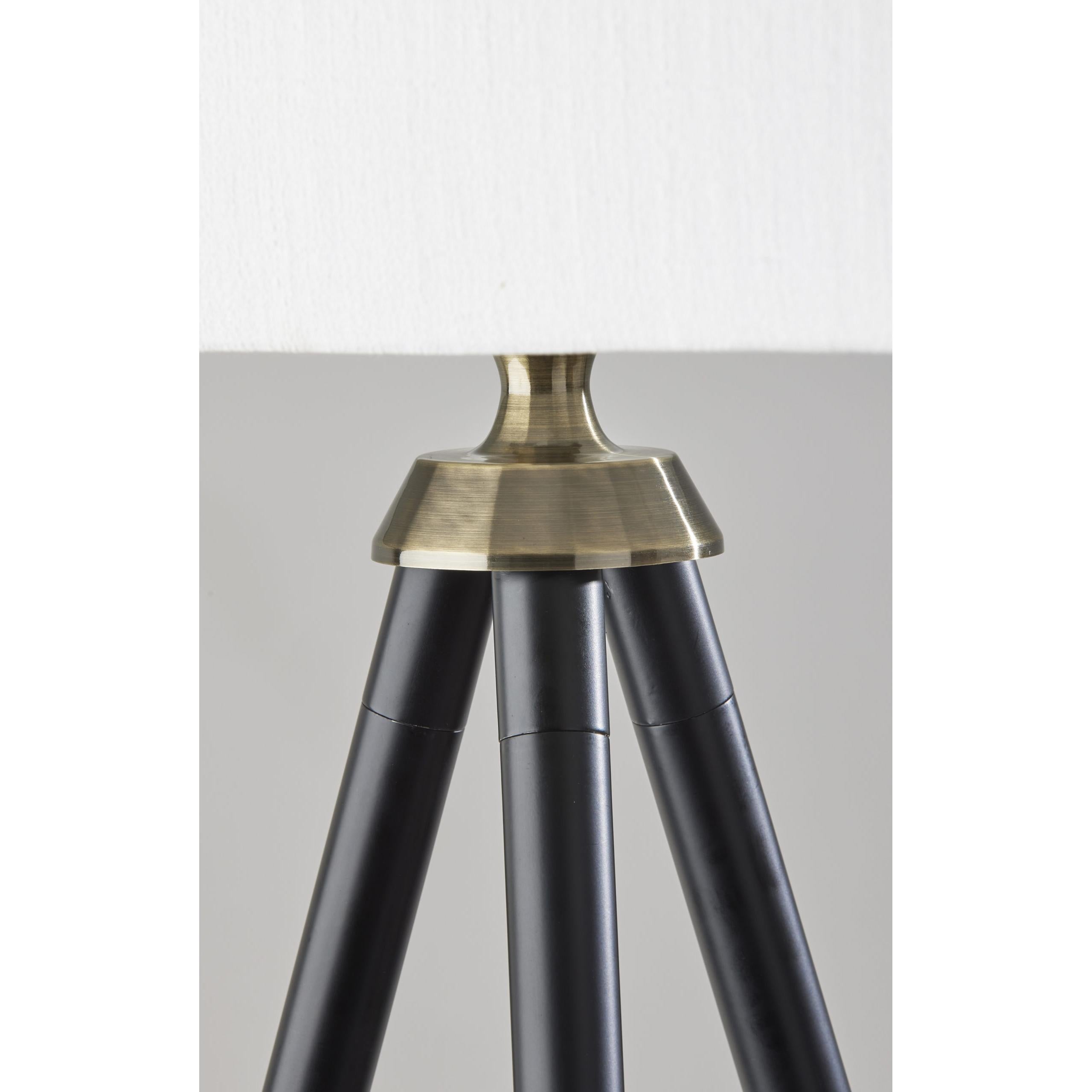 Beaumont Floor Lamp - DIGS