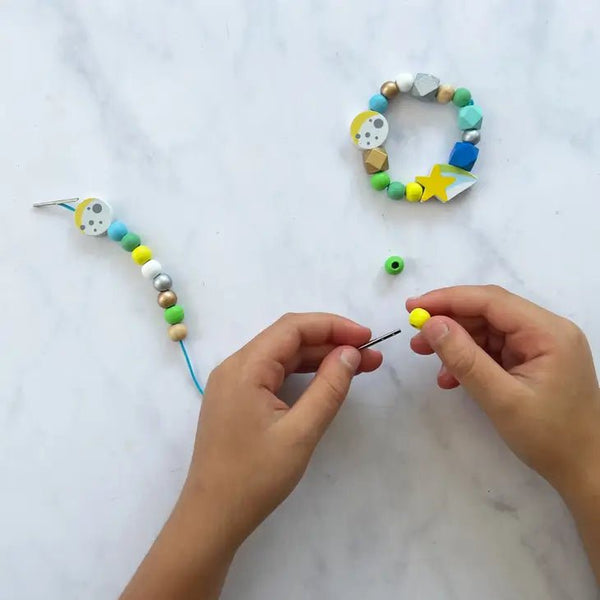Bracelet Making Kit: Outer Space - DIGS