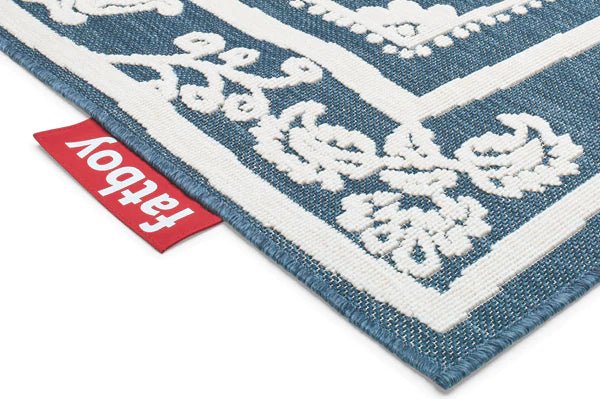 Carpretty Petit Indoor/Outdoor Area Rug - DIGS