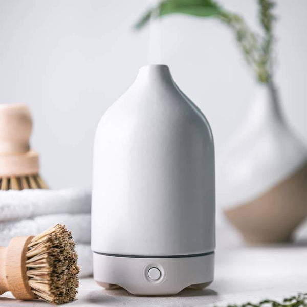 Ceramic Vase Essential Oil Diffuser - DIGS