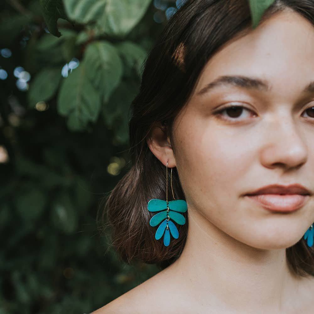 Chameli Dangling Leaf Earrings - DIGS