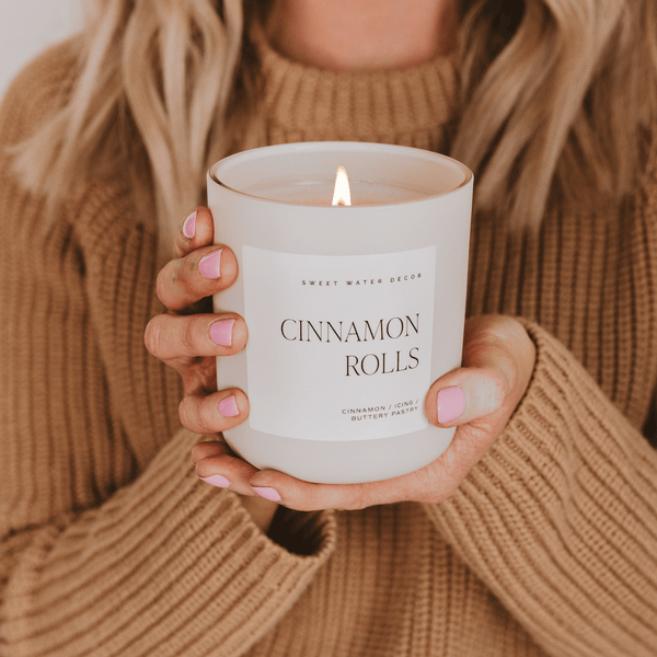 Cinnamon Rolls Candle - 15oz - DIGS