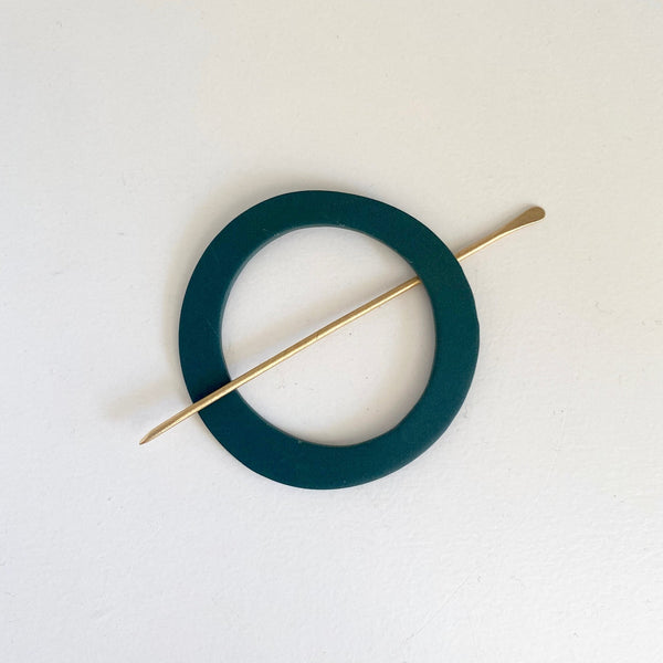 Circle and Brass Hair Pin - DIGS