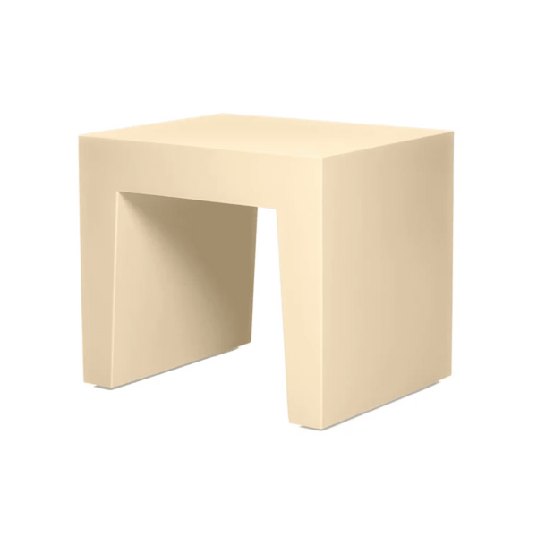 Concrete Seat - DIGS