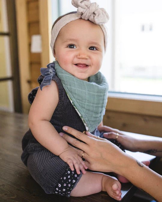 Cotton Muslin Reversible Bandana Bib 2 Pack: Tropical Leaf - DIGS