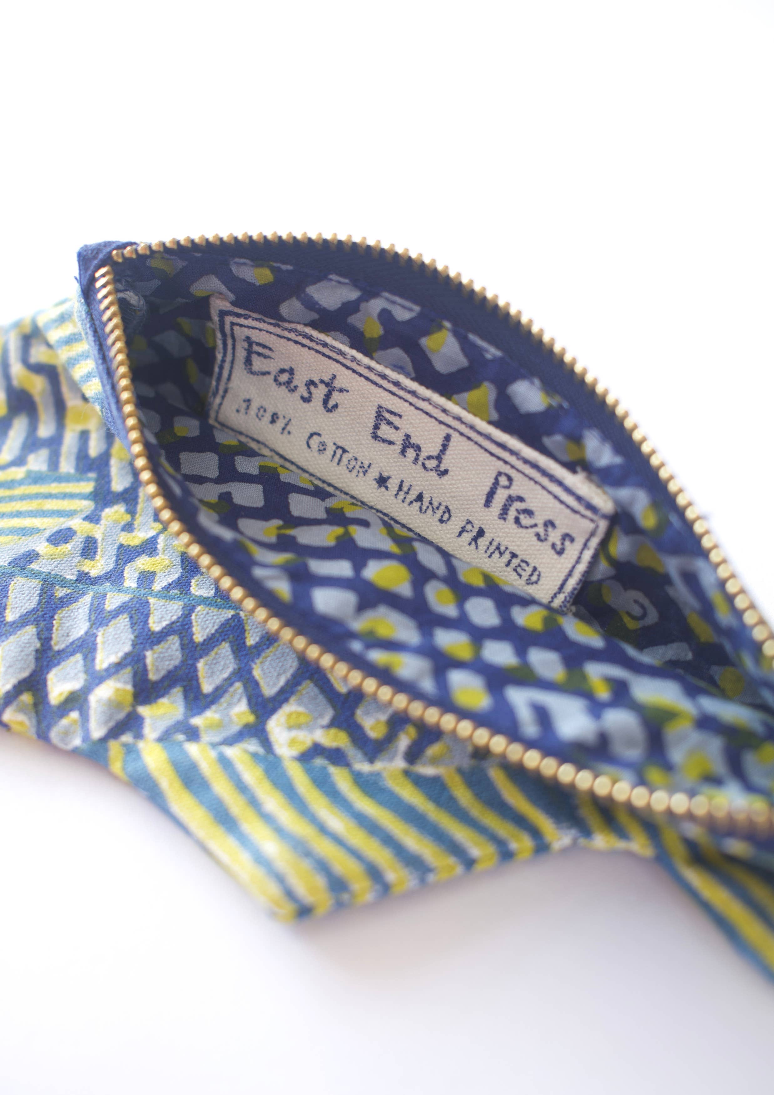 Fabric Fish Case - DIGS