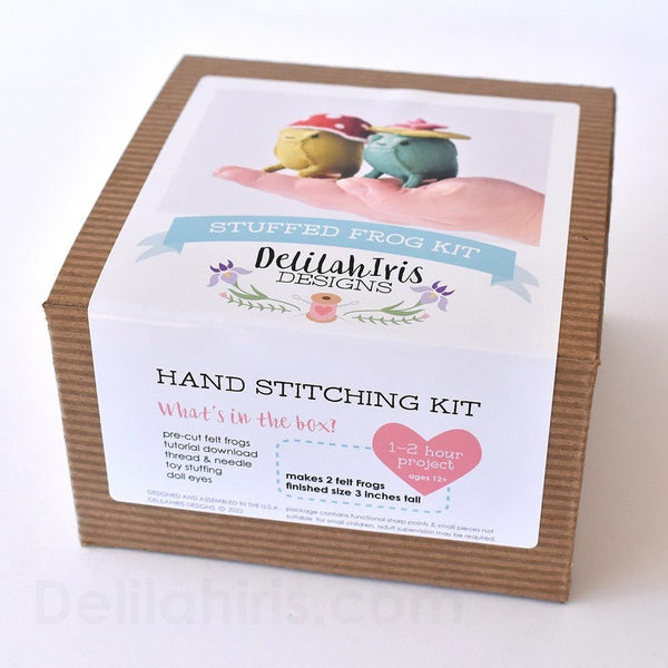 Felt Frogs Sewing Kit - DIGS