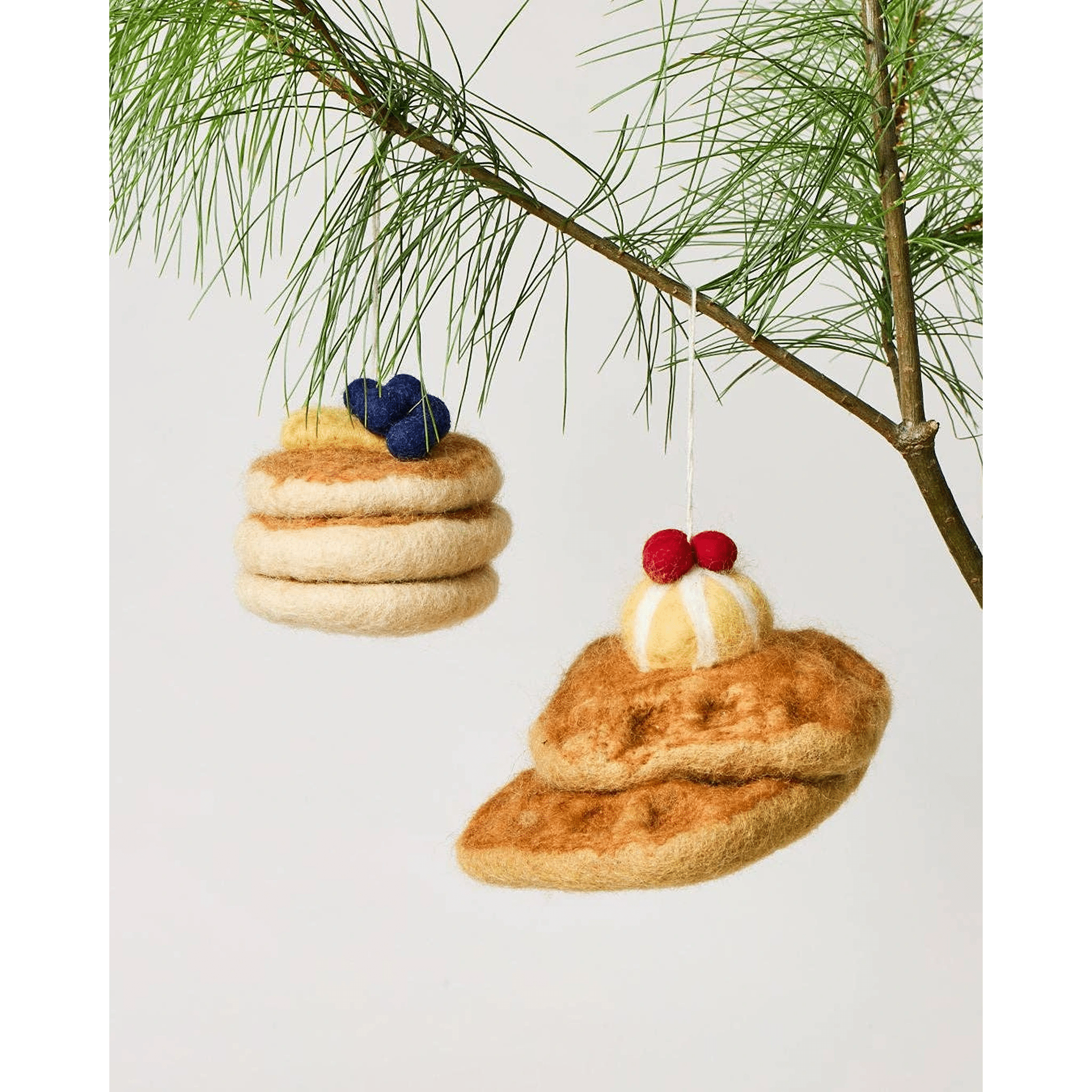 Felted Breakfast Ornament - DIGS