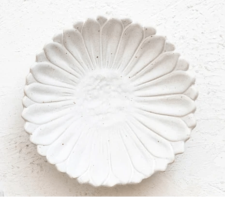 Flora & Fauna Shaped Dishes - DIGS