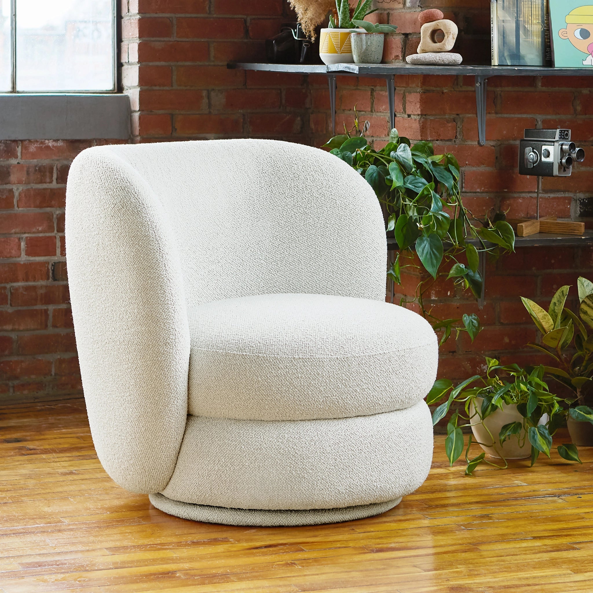 Forme Swivel Chair - DIGS