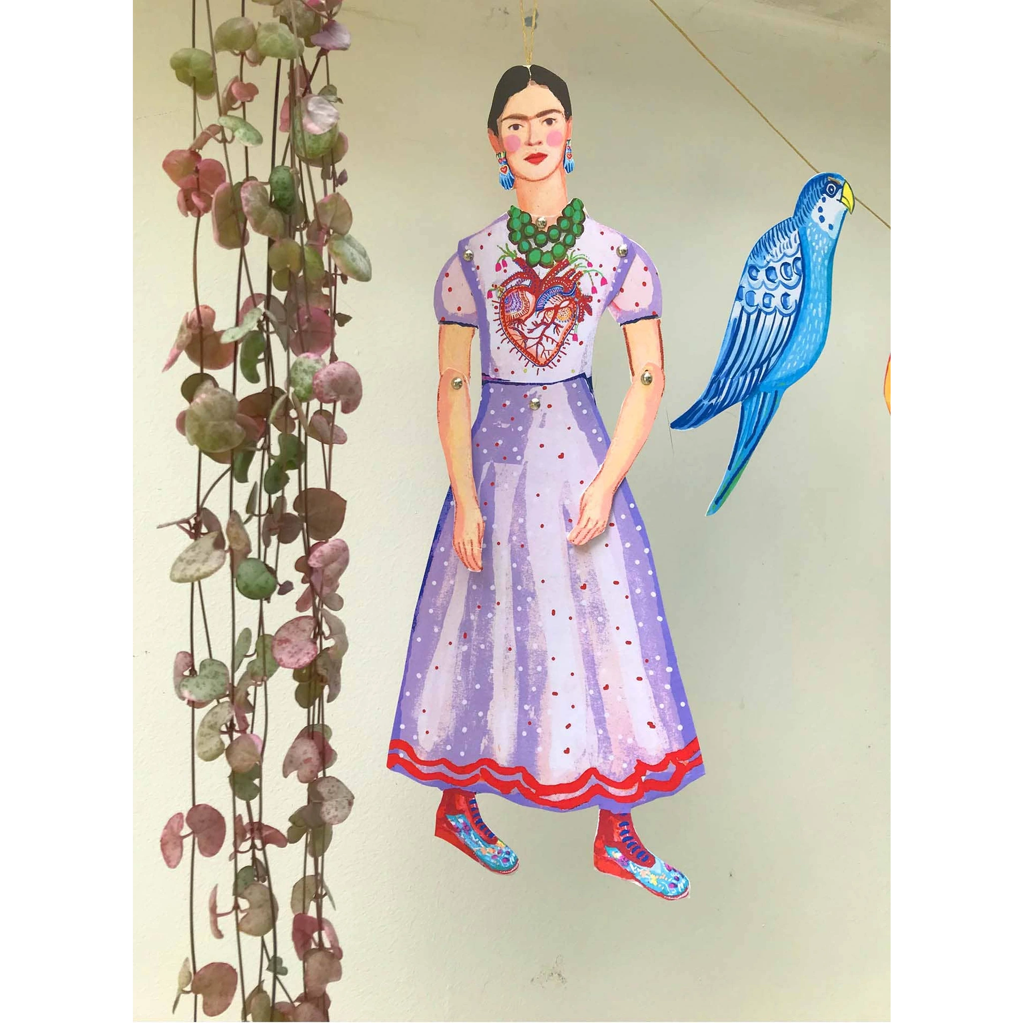 Frida Heart Cut and Make Puppet - DIGS