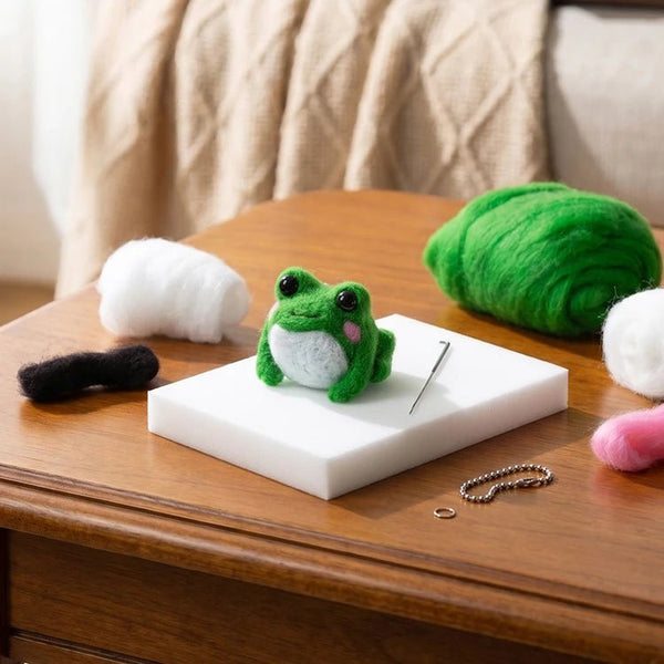 Frog Felting Kit - DIGS