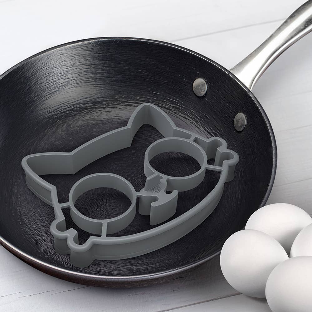 Funny Side Up Fried Egg Mold: Cat - DIGS