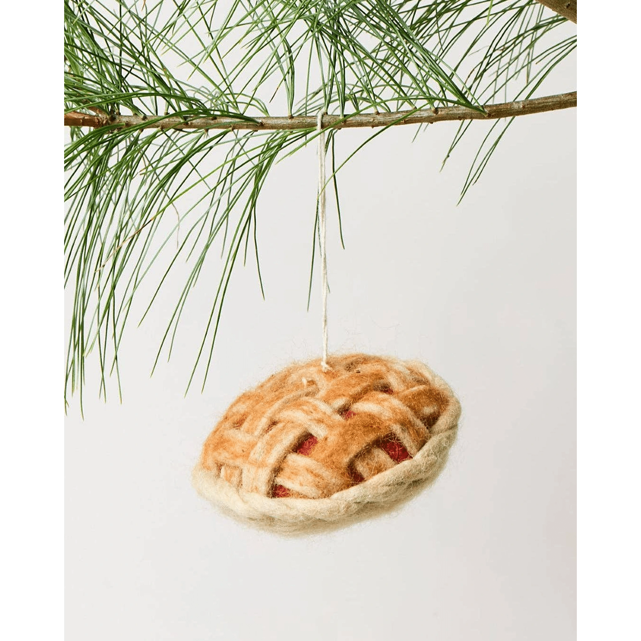 Granny's Apple Pie Felt Ornament - DIGS