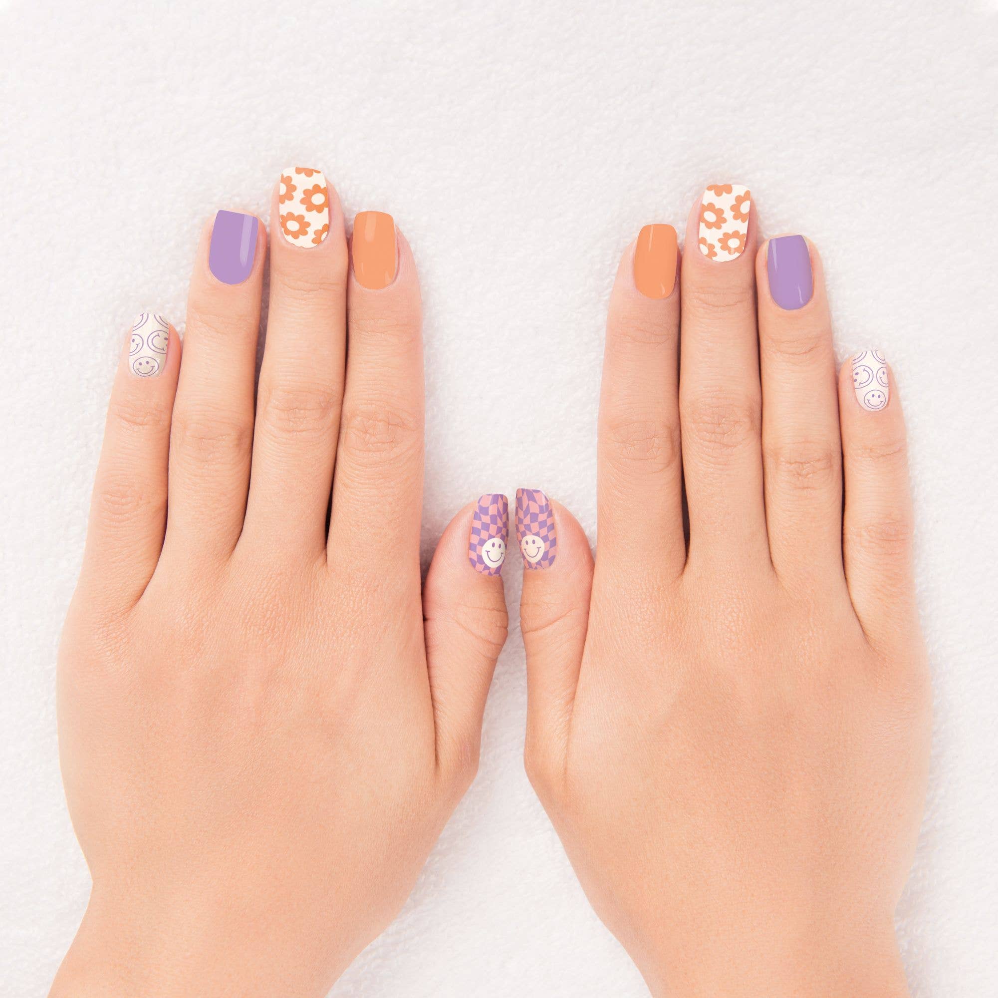 Groovy Days Nail Wrap Kit - DIGS