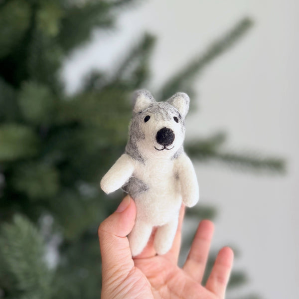 Husky Dog Finger Puppet - DIGS
