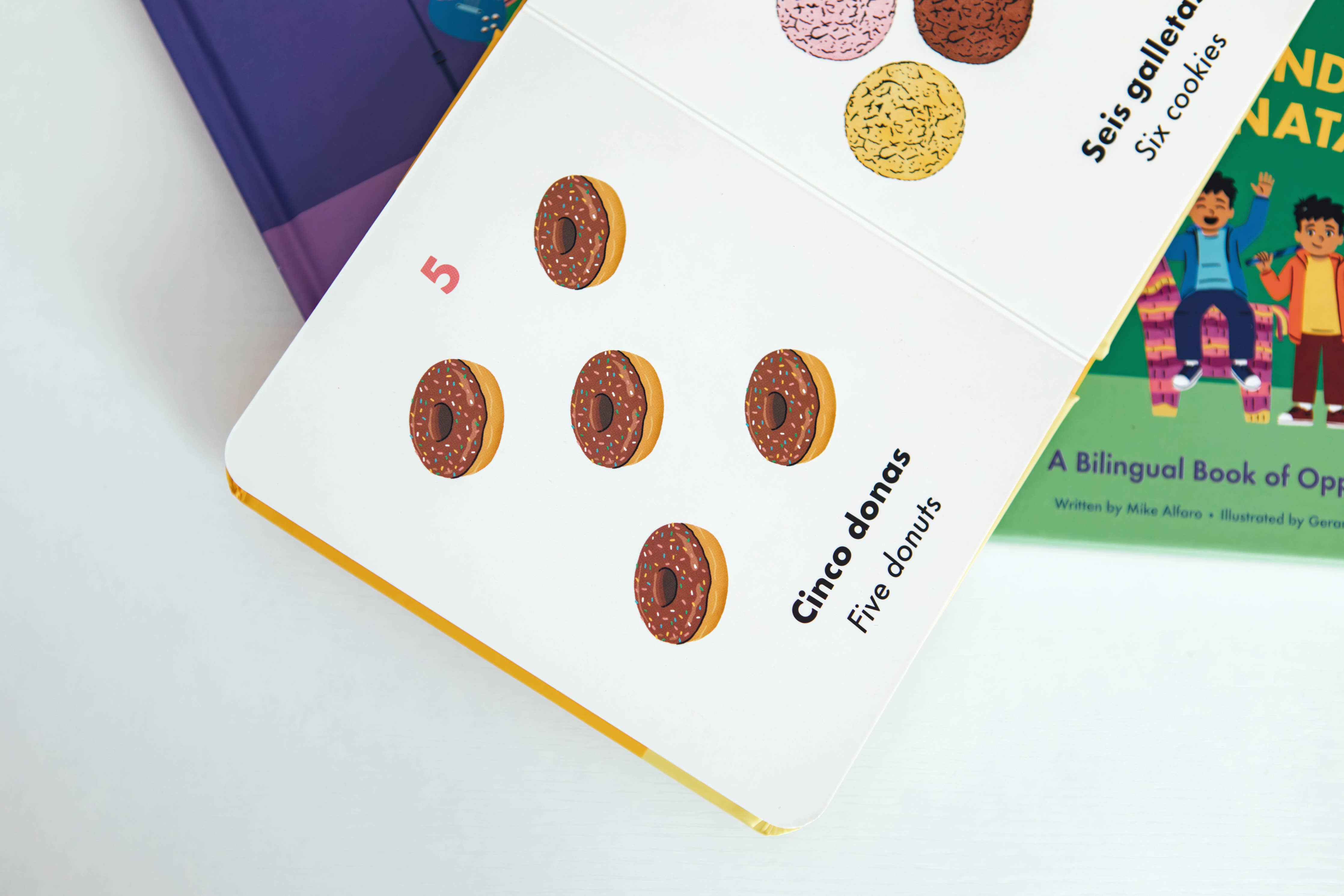 La Plaza: A Collection of Bilingual Books - DIGS
