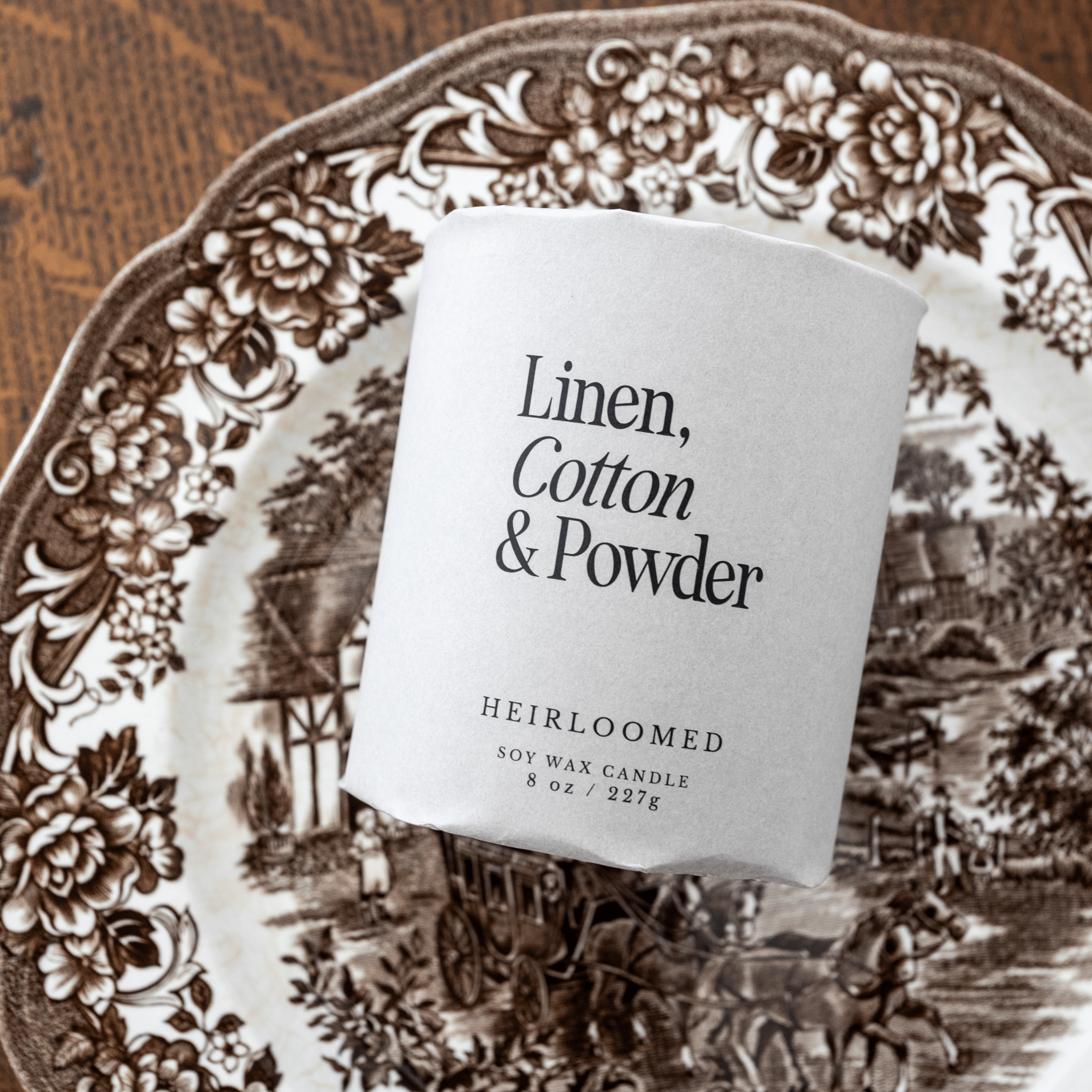 Linen, Cotton & Powder Candle - DIGS