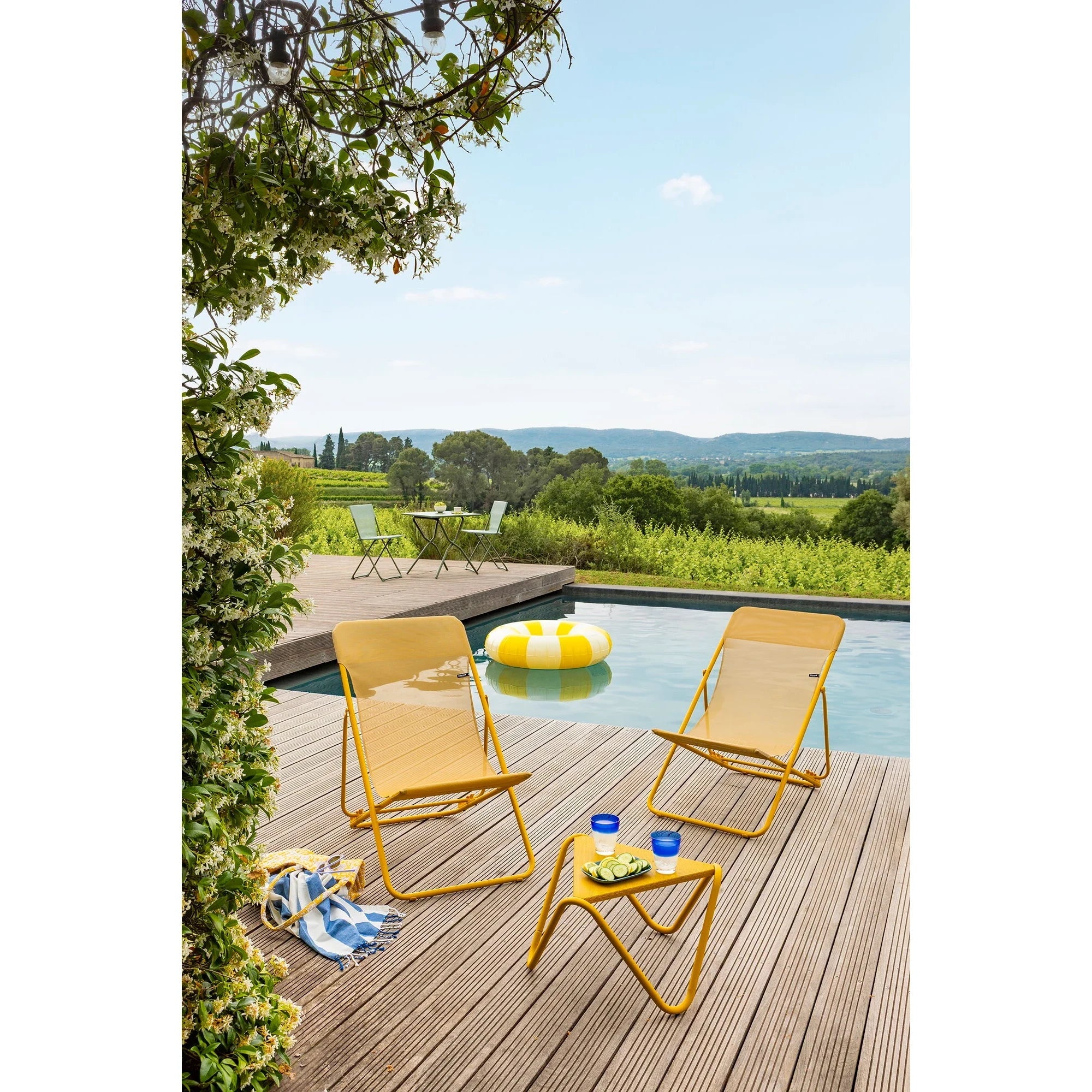 Maxi Transat Colorblock Folding Chair - DIGS