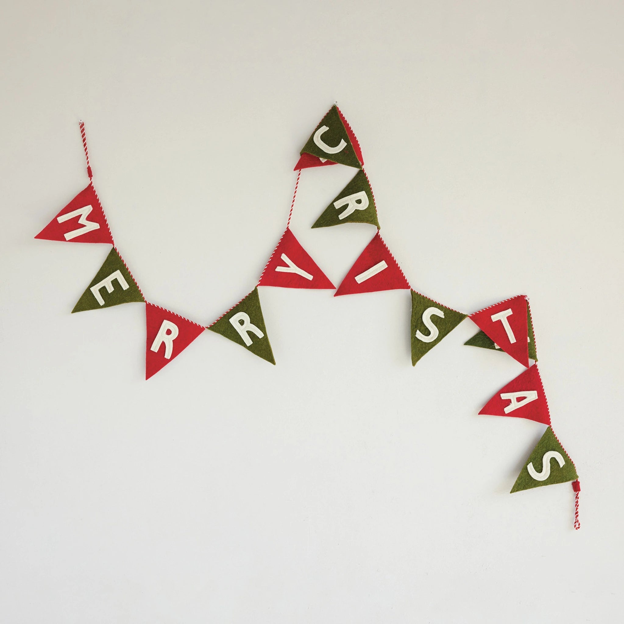 Merry Christmas Felt Pennant Banner - DIGS