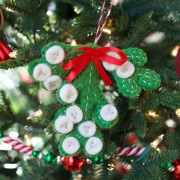 Mistletoe Felt Wool Ornament - DIGS