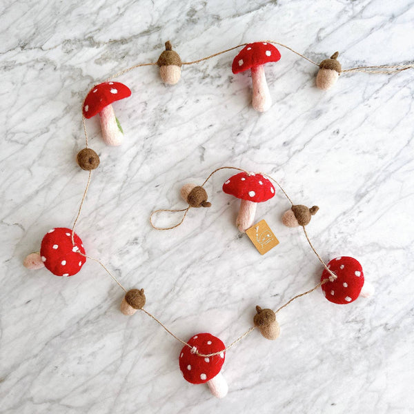 Mushroom and Acorn Garland - DIGS