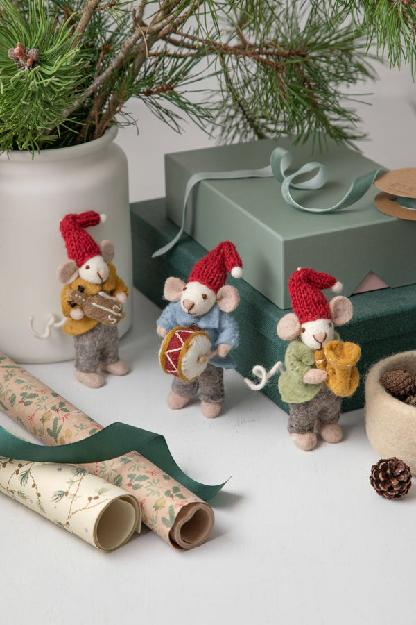 Orchestra Mouse w/Trumpet Ornament - DIGS